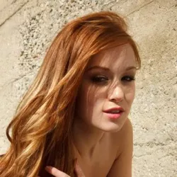 Leanna Decker