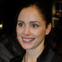 Laura Fraser